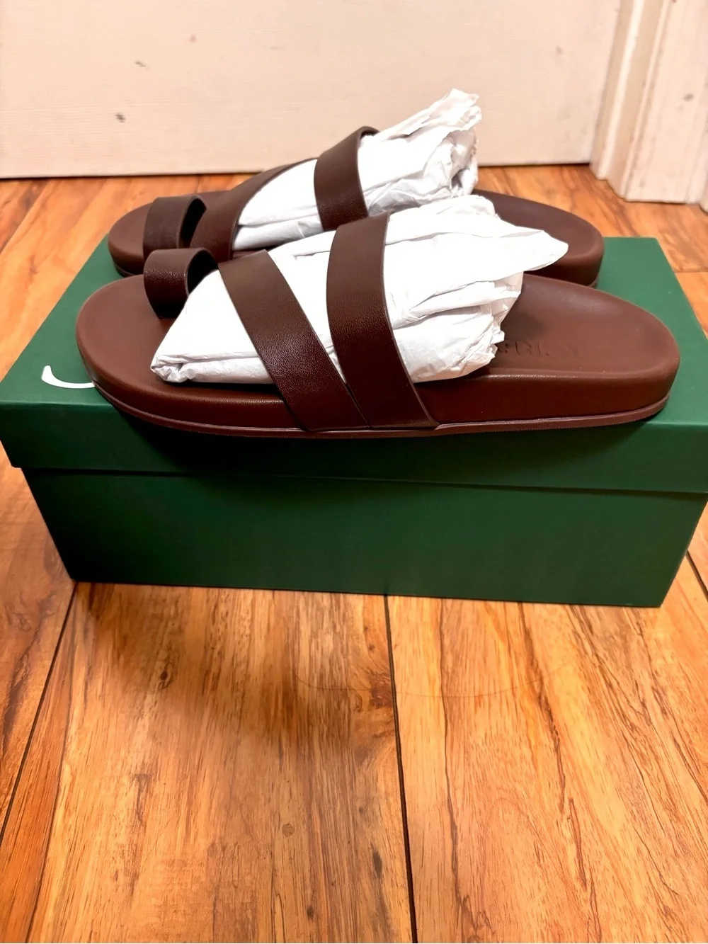 NIB J.Crew Kira Toe Ring Sandal in Brown Leather
